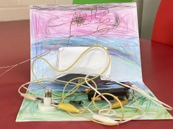 Bulb and buzzer circuit